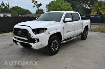 2020 Toyota Tacoma SR5 Crew Cab Medium Bed - miniatura 2