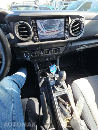 2020 Toyota Tacoma TRD Off-Road Crew Cab Long Bed - miniatura 10