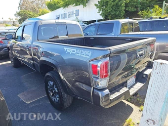 2020 Toyota Tacoma TRD Off-Road Crew Cab Long Bed - miniatura 2