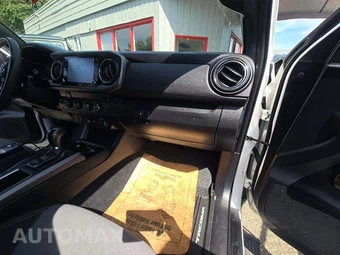 2020 Toyota Tacoma TRD Off-Road Crew Cab Long Bed - miniatura 19