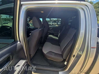 2020 Toyota Tacoma TRD Off-Road Crew Cab Medium Bed - miniatura 13