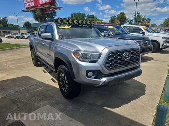 2020 Toyota Tacoma TRD Off-Road Crew Cab Medium Bed - miniatura 4