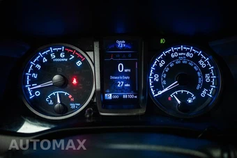 2020 Toyota Tacoma TRD Off-Road Crew Cab Medium Bed - miniatura 16
