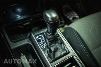 2020 Toyota Tacoma TRD Off-Road Crew Cab Medium Bed - miniatura 18