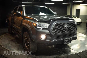 2020 Toyota Tacoma TRD Off-Road Crew Cab Medium Bed - miniatura 5
