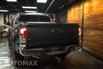 2020 Toyota Tacoma TRD Off-Road Crew Cab Medium Bed - miniatura 6