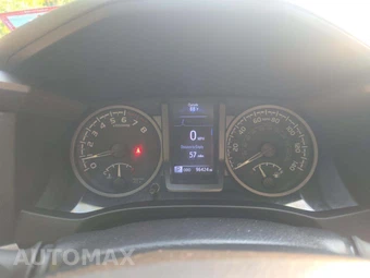 2020 Toyota Tacoma TRD Off-Road Crew Cab Medium Bed - miniatura 9
