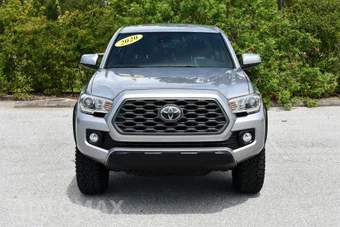2020 Toyota Tacoma TRD Off-Road Crew Cab Medium Bed - miniatura 38