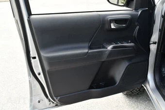 2020 Toyota Tacoma TRD Off-Road Crew Cab Medium Bed - miniatura 39