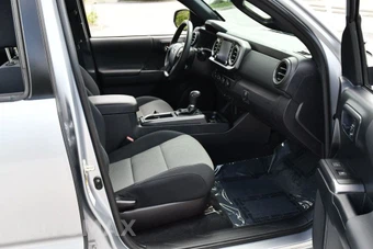 2020 Toyota Tacoma TRD Off-Road Crew Cab Medium Bed - miniatura 44
