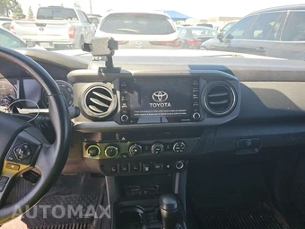 2020 Toyota Tacoma TRD Off-Road Crew Cab Medium Bed - miniatura 11
