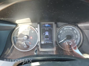 2020 Toyota Tacoma TRD Off-Road Crew Cab Medium Bed - miniatura 12