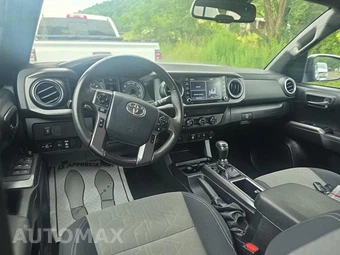 2020 Toyota Tacoma TRD Off-Road Crew Cab Medium Bed - miniatura 14