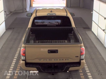 2020 Toyota Tacoma TRD Off-Road Crew Cab Medium Bed - miniatura 5