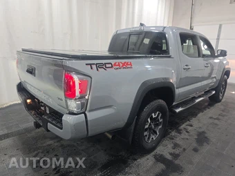 2020 Toyota Tacoma TRD Off-Road Crew Cab Medium Bed - miniatura 4