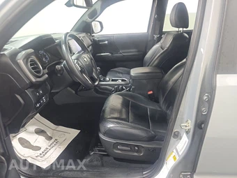 2020 Toyota Tacoma TRD Off-Road Crew Cab Medium Bed - miniatura 7
