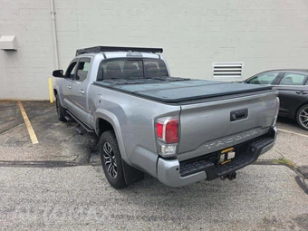 2020 Toyota Tacoma TRD Sport Crew Cab Long Bed - miniatura 2