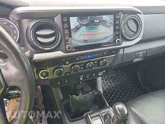 2020 Toyota Tacoma TRD Sport Crew Cab Long Bed - miniatura 10
