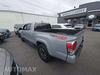 2020 Toyota Tacoma TRD Sport Crew Cab Long Bed - miniatura 2