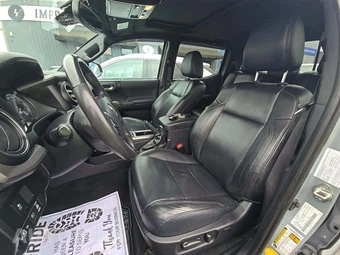 2020 Toyota Tacoma TRD Sport Crew Cab Long Bed - miniatura 6