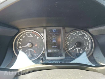 2020 Toyota Tacoma TRD Sport Crew Cab Medium Bed - miniatura 9