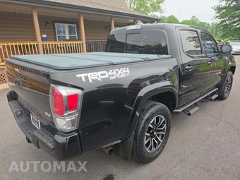 2020 Toyota Tacoma TRD Sport Crew Cab Medium Bed - miniatura 3