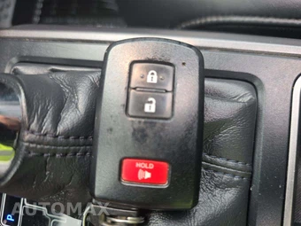 2020 Toyota Tacoma TRD Sport Crew Cab Medium Bed - miniatura 8