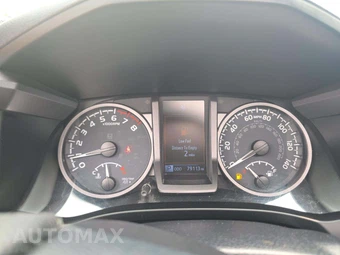 2020 Toyota Tacoma TRD Sport Crew Cab Medium Bed - miniatura 9