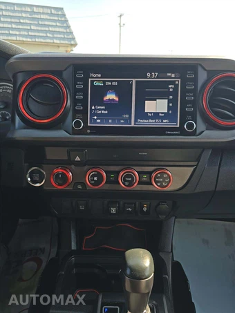 2020 Toyota Tacoma TRD Sport Crew Cab Medium Bed - miniatura 10
