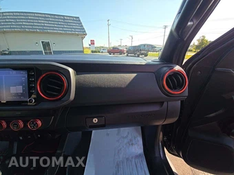 2020 Toyota Tacoma TRD Sport Crew Cab Medium Bed - miniatura 19