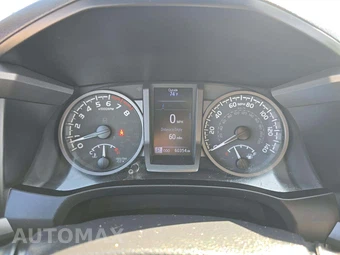 2020 Toyota Tacoma TRD Sport Crew Cab Medium Bed - miniatura 9