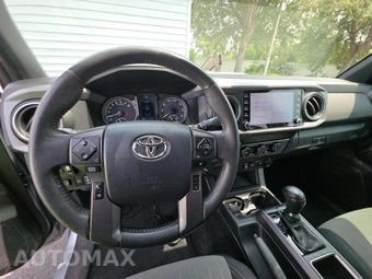 2020 Toyota Tacoma TRD Sport Crew Cab Medium Bed - miniatura 10
