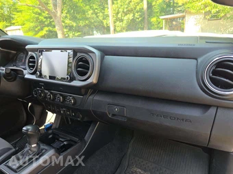 2020 Toyota Tacoma TRD Sport Crew Cab Medium Bed - miniatura 16