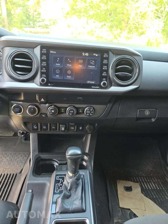 2020 Toyota Tacoma TRD Sport Crew Cab Medium Bed - miniatura 7