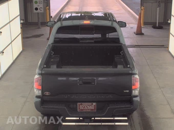 2020 Toyota Tacoma TRD Sport Crew Cab Medium Bed - miniatura 5