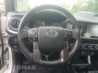 2020 Toyota Tacoma TRD Sport Crew Cab Medium Bed - miniatura 10