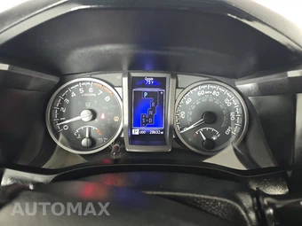 2020 Toyota Tacoma TRD Sport Crew Cab Medium Bed - miniatura 12