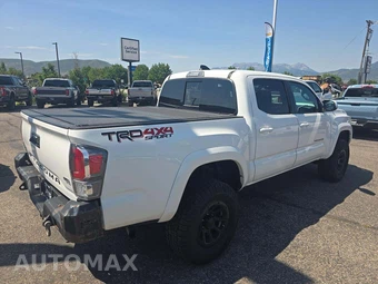 2020 Toyota Tacoma TRD Sport Crew Cab Medium Bed - miniatura 3