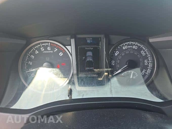 2020 Toyota Tacoma TRD Sport Crew Cab Medium Bed - miniatura 9