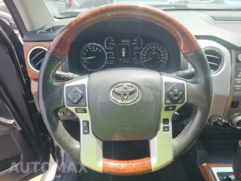 2020 Toyota Tundra 1794 Edition Crew Cab Short Bed - miniatura 10