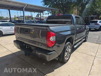 2020 Toyota Tundra Platinum Crew Cab Short Bed - miniatura 3