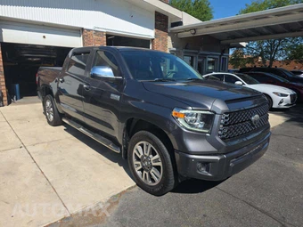 2020 Toyota Tundra Platinum Crew Cab Short Bed - miniatura 4
