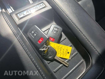 2020 Toyota Tundra Platinum Crew Cab Short Bed - miniatura 8