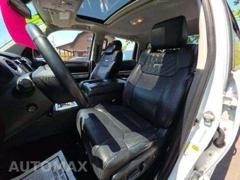 2020 Toyota Tundra Platinum Crew Cab Short Bed - miniatura 6