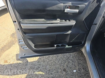 2020 Toyota Tundra SR5 Crew Cab Short Bed - miniatura 9
