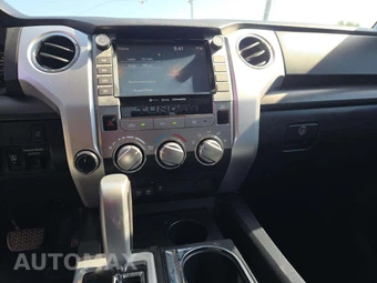2020 Toyota Tundra SR5 Crew Cab Short Bed - miniatura 10