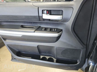 2020 Toyota Tundra SR5 Crew Cab Short Bed - miniatura 9