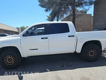 2020 Toyota Tundra SR5 Crew Cab Short Bed - miniatura 3