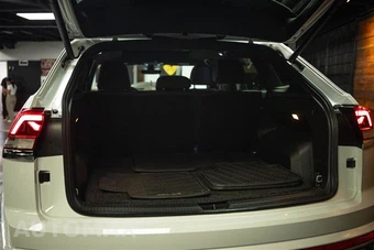 2020 Volkswagen Atlas Cross Sport 2.0T SEL - miniatura 7