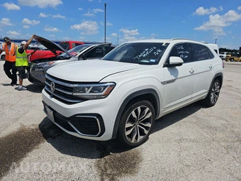 2020 Volkswagen Atlas Cross Sport Execline